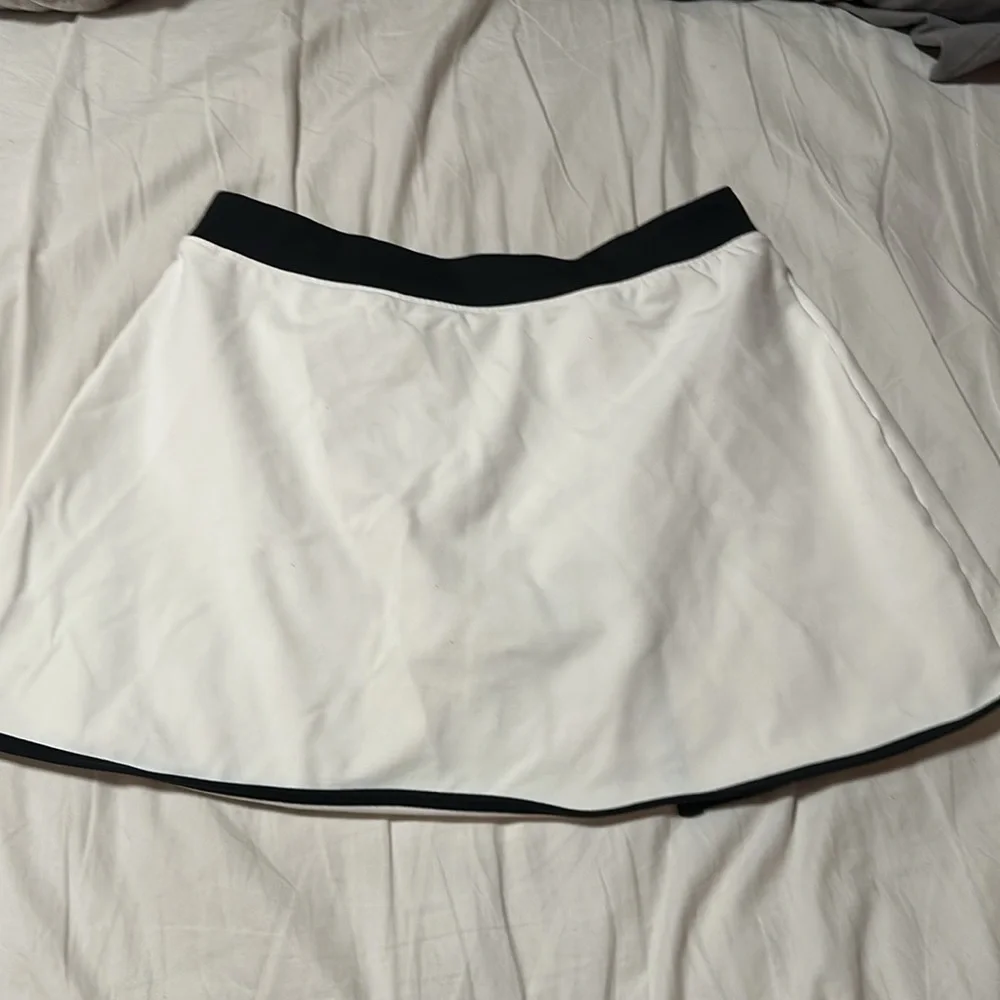 ALO Yoga Airbrush Streamline Tennis Skirt - Picture 6 of 7